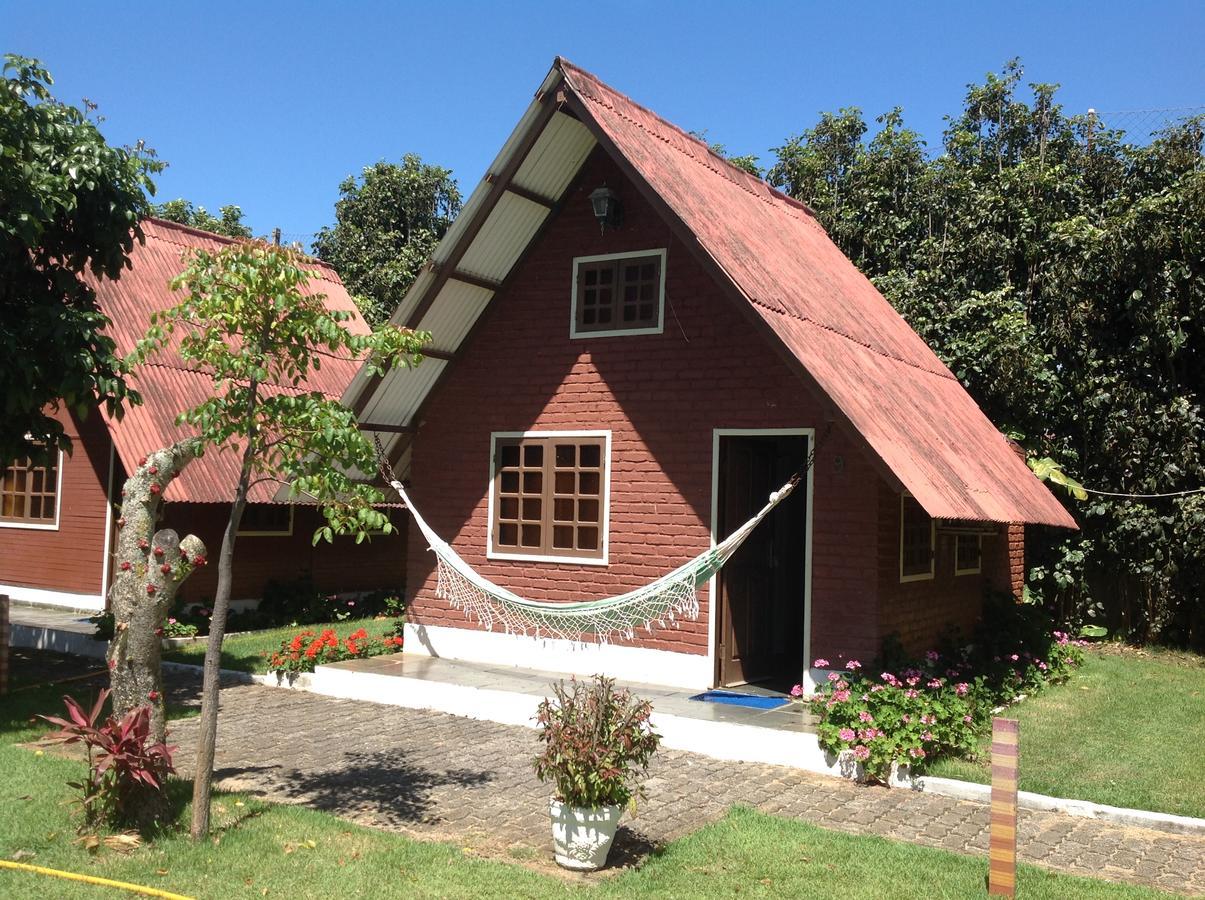 Hr Chales Pousada Itapemirim Exterior foto